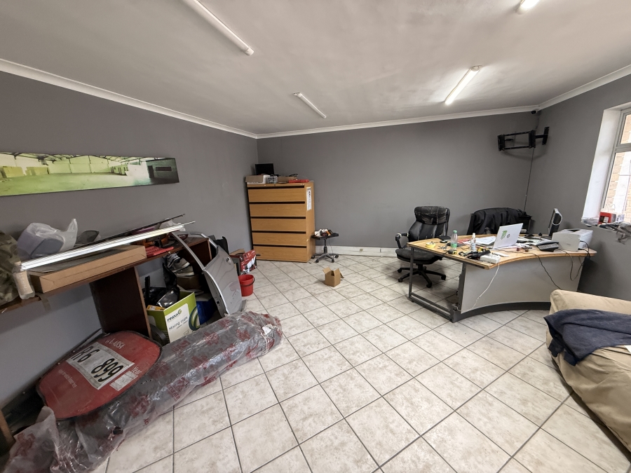 To Let commercial Property for Rent in Beaconvale Western Cape